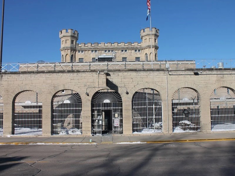 ACLU to Evers: Release Prisoners to Prevent COVID Outbreaks