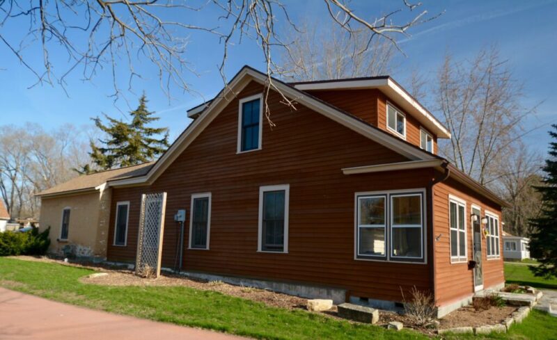 10 buildings in Wisconsin that are older than the state itself