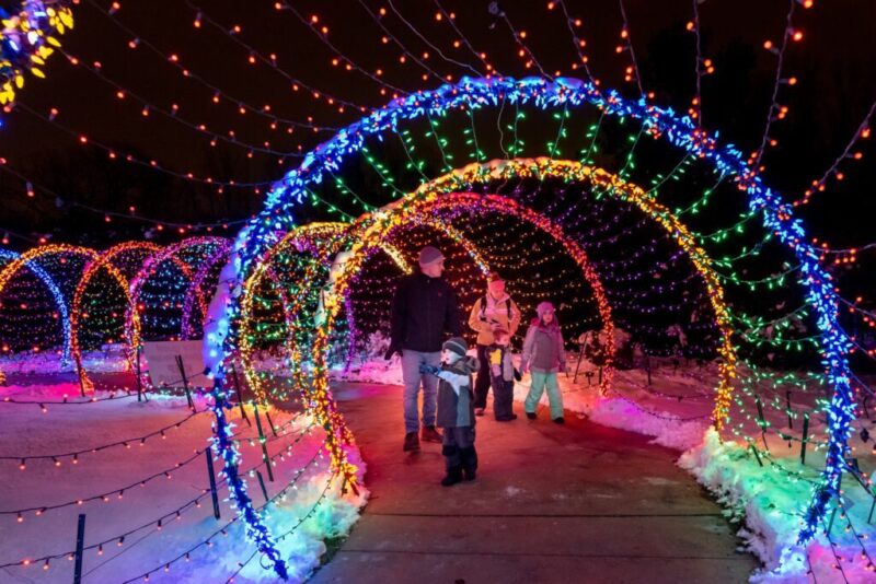 The 12 best holiday light displays across Wisconsin
