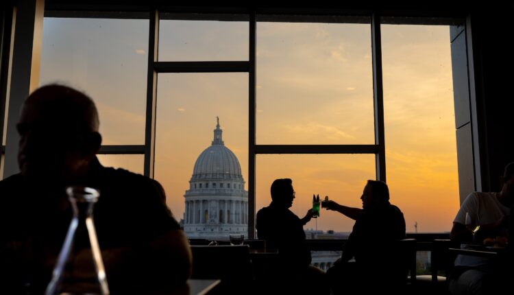 12 restaurants in Wisconsin with insane views