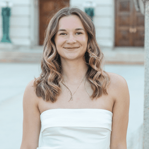 Portrait of Ellie Bourdo.