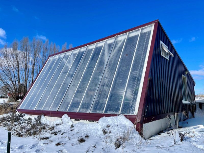 A deep winter greenhouse.